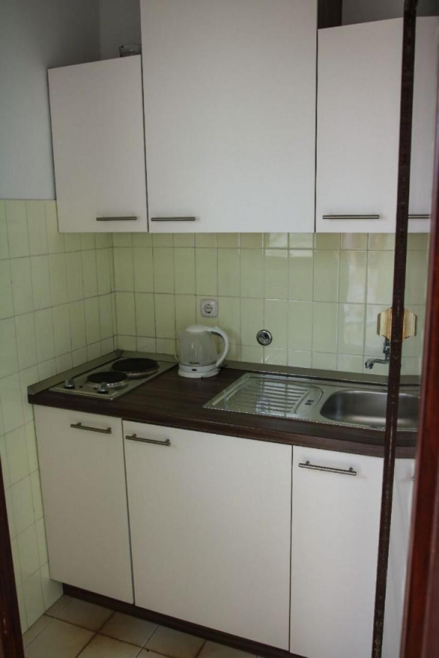 Apartments Zdravko - 150 M From Sandy Beach Duće Zewnętrze zdjęcie