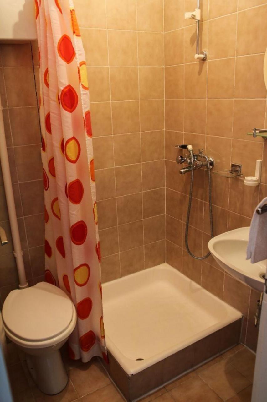 Apartments Zdravko - 150 M From Sandy Beach Duće Zewnętrze zdjęcie