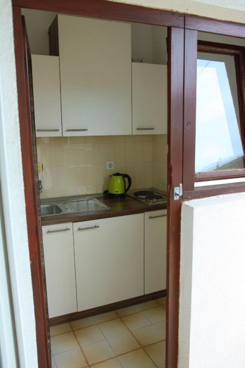 Apartments Zdravko - 150 M From Sandy Beach Duće Zewnętrze zdjęcie